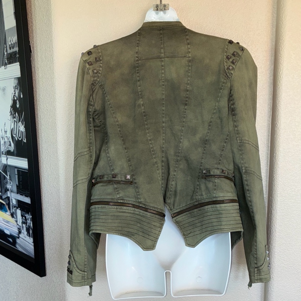 LOOKBOOK STORE Studded ‘Army’ Green Women's Cropped Jacket with Zippers. XL EUC - Picture 5 of 17